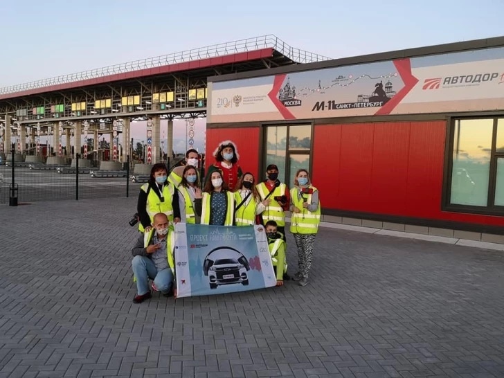 En Russie, VINCI Highways a organisé sur la M11 une excursion pour des blogueurs