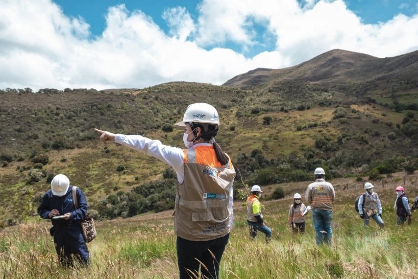 VINCI Highways s'engage dans la protection des milieux naturels à travers un vaste programme de reforestation en Colombie