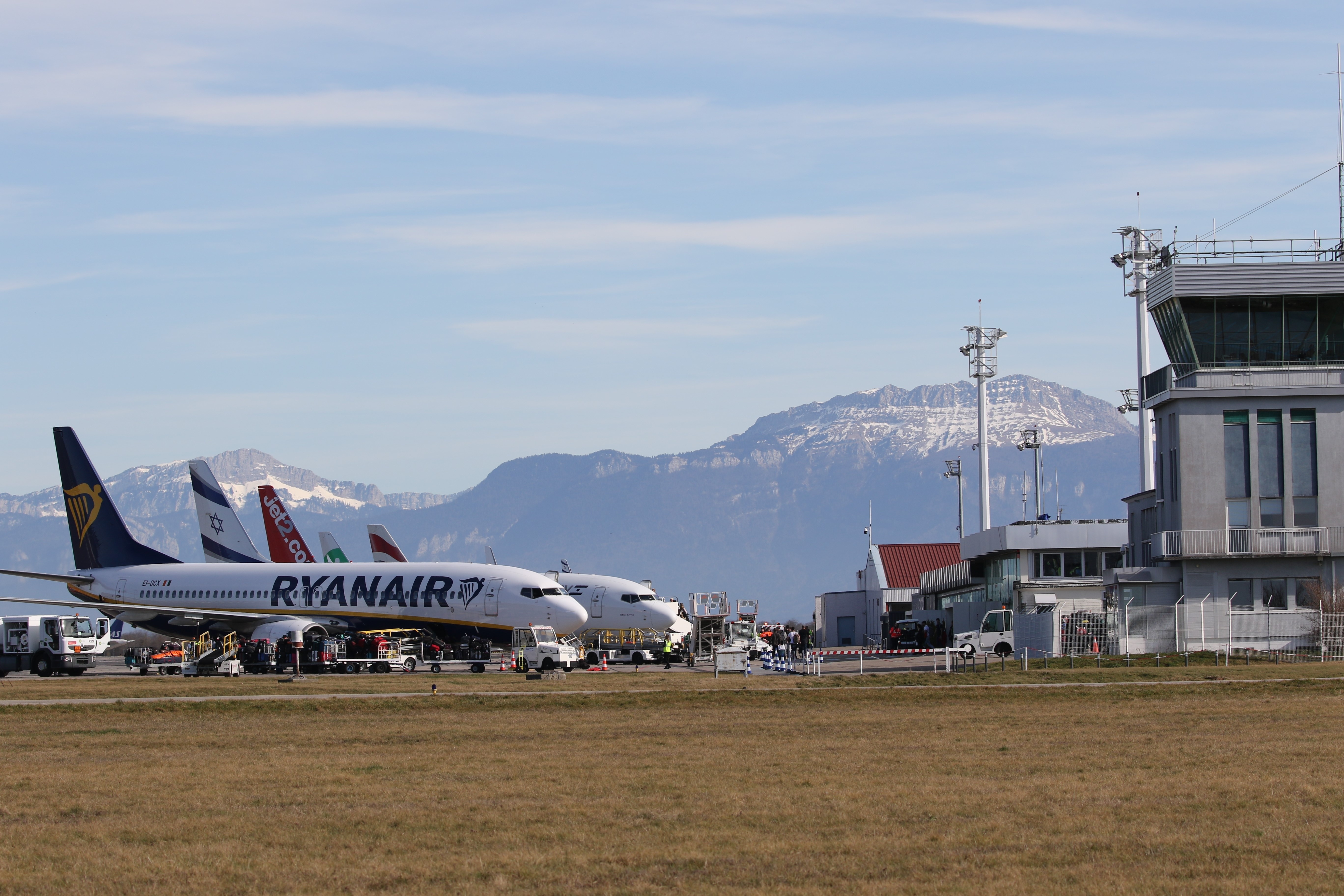 Aéroport Grenoble Alpes Isère, France