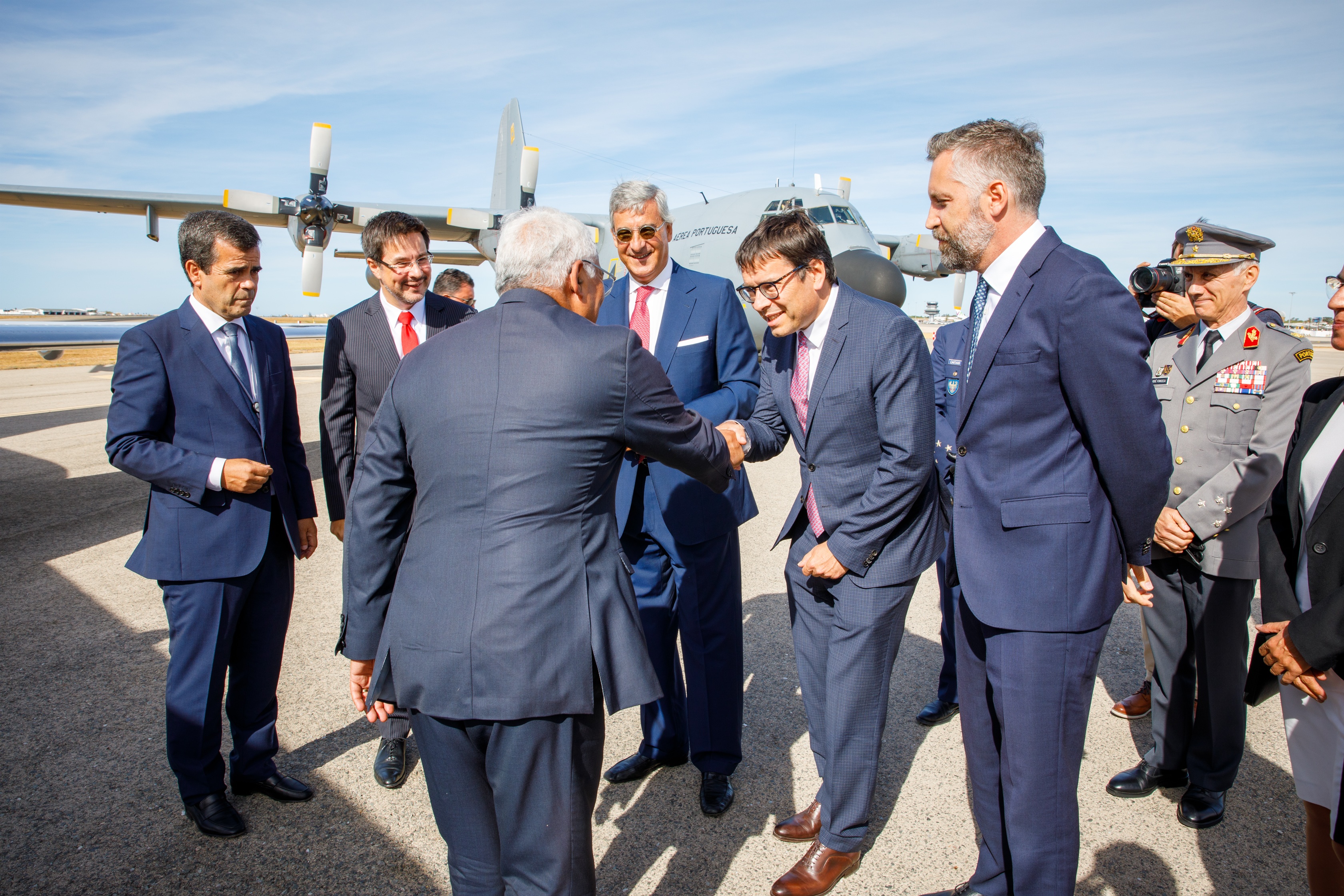 Nicolas Notebaert with Portuguese Prime Minister.jpg