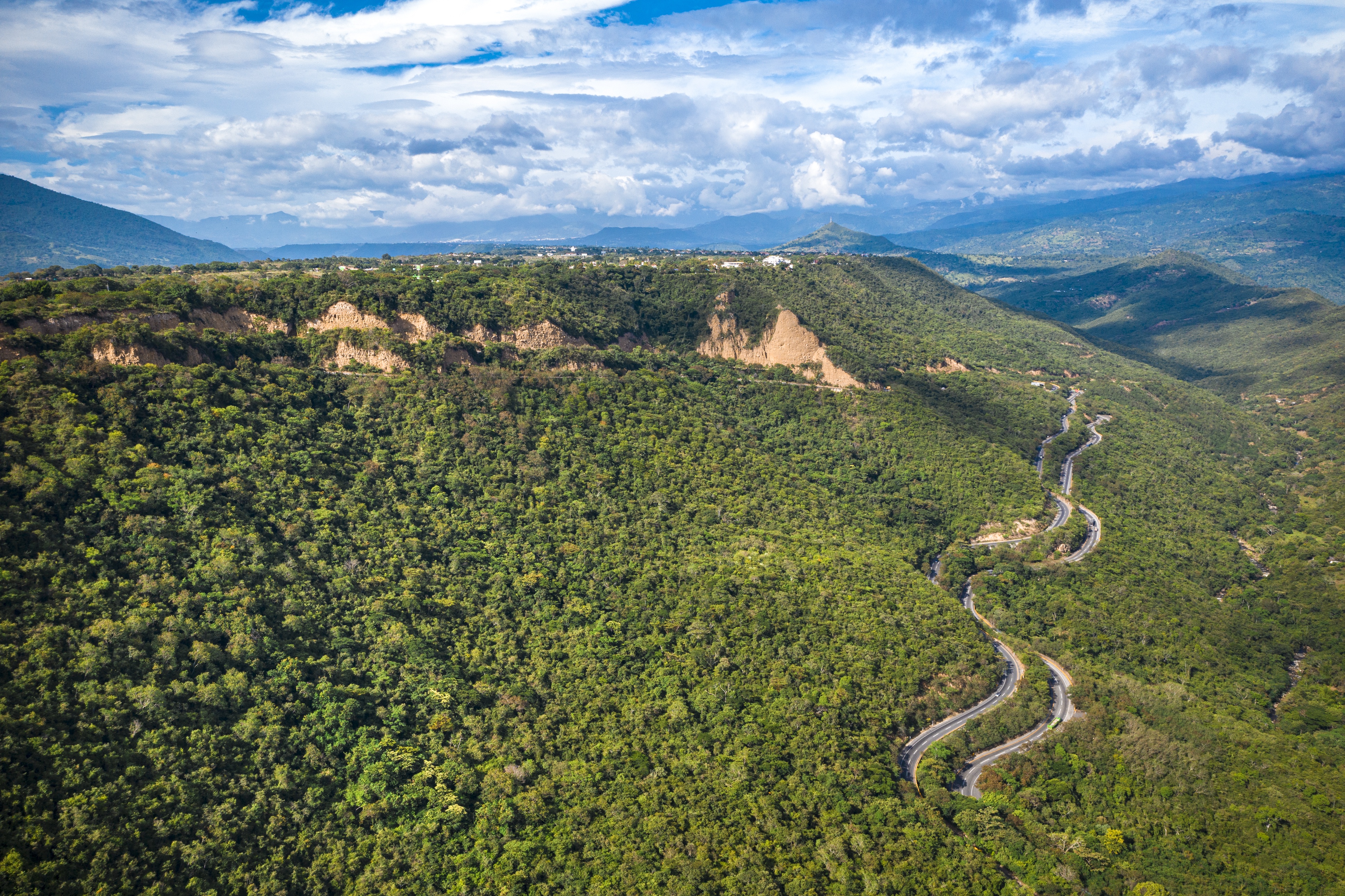 Autoroute Bogota-Girardot
