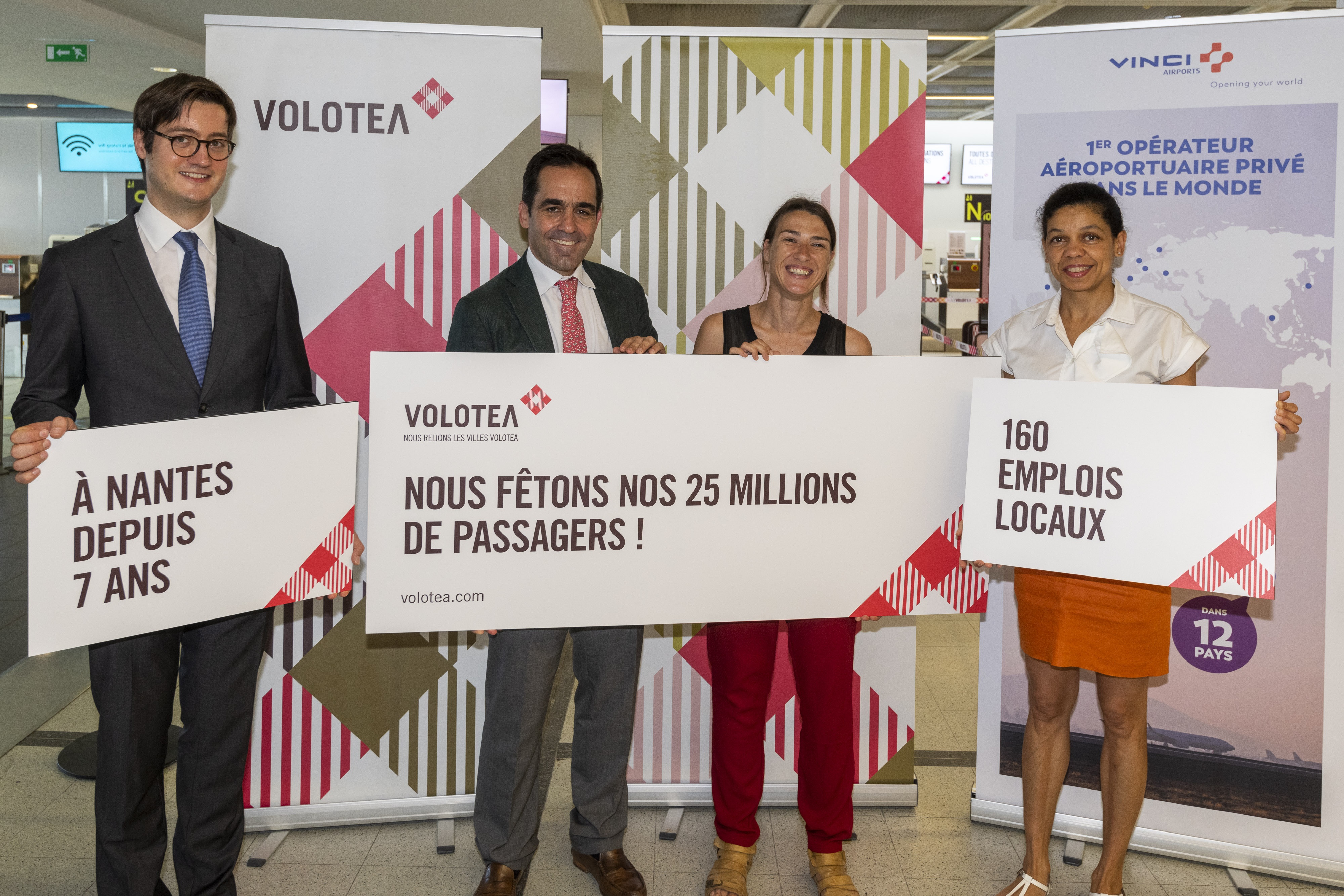 ago-volotea-3040_original.jpg