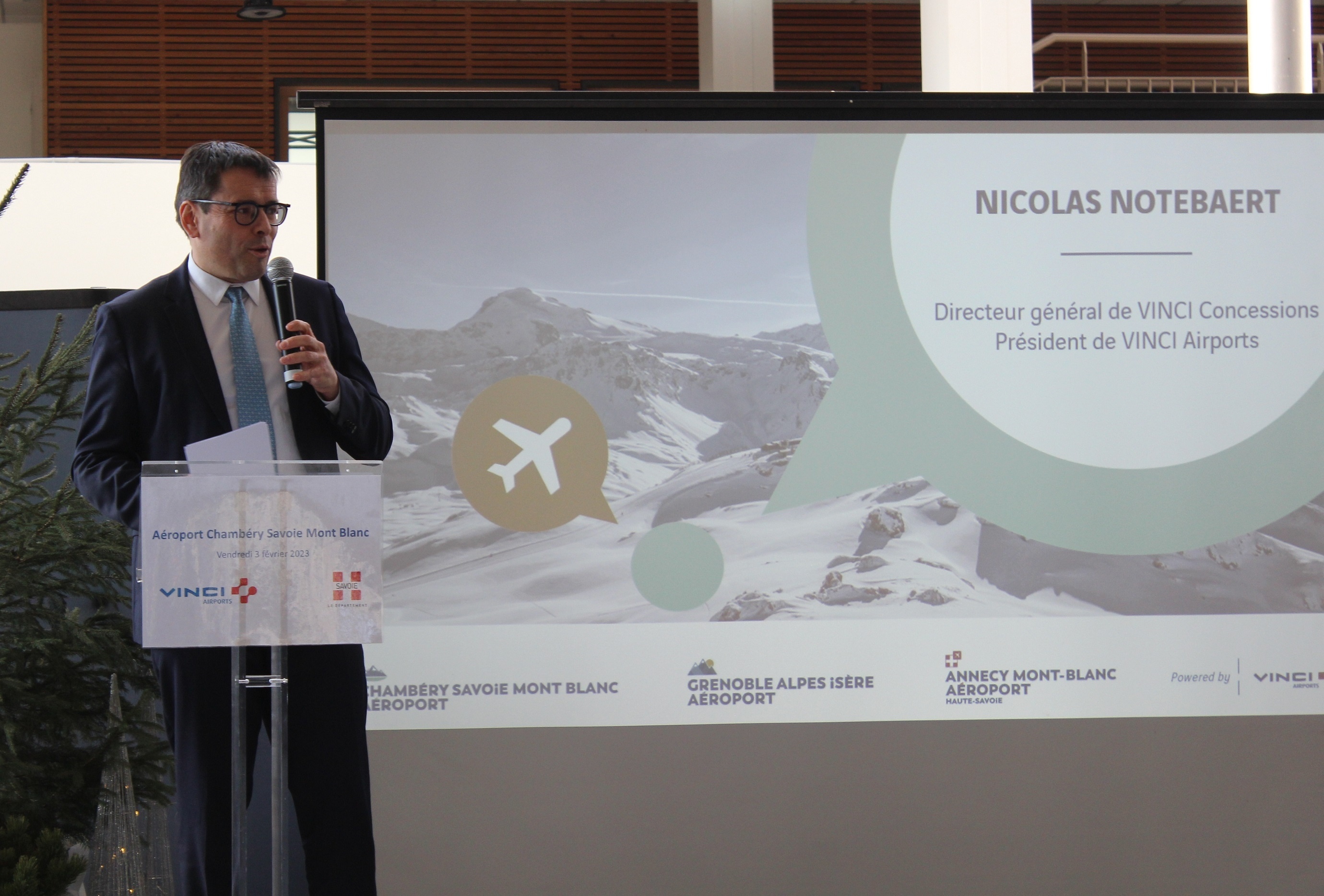 Nicolas Notebaert speaking at Chambéry airport, VINCI Airports