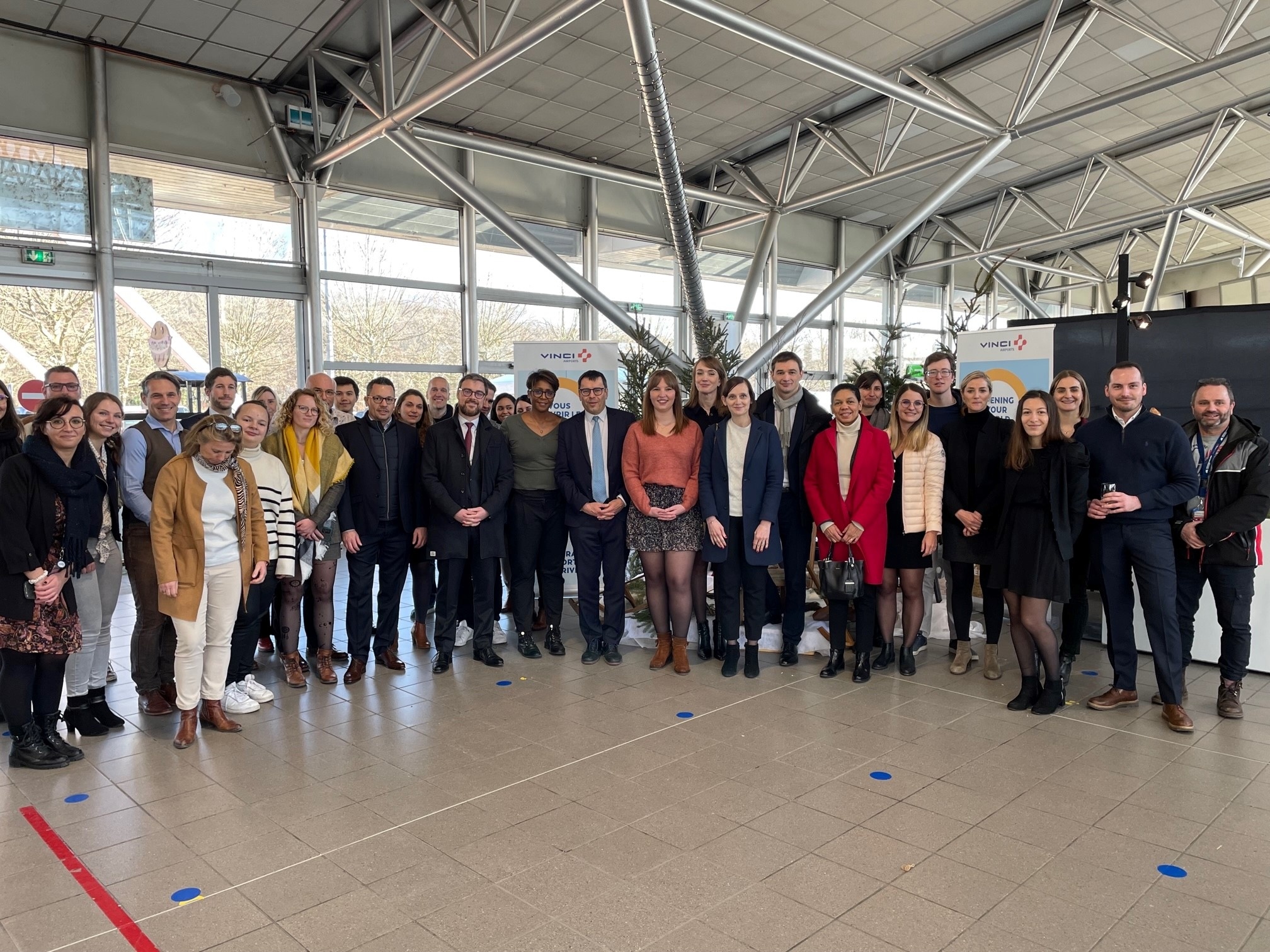 Teams of Chambéry airport, VINCI Airports.JPG