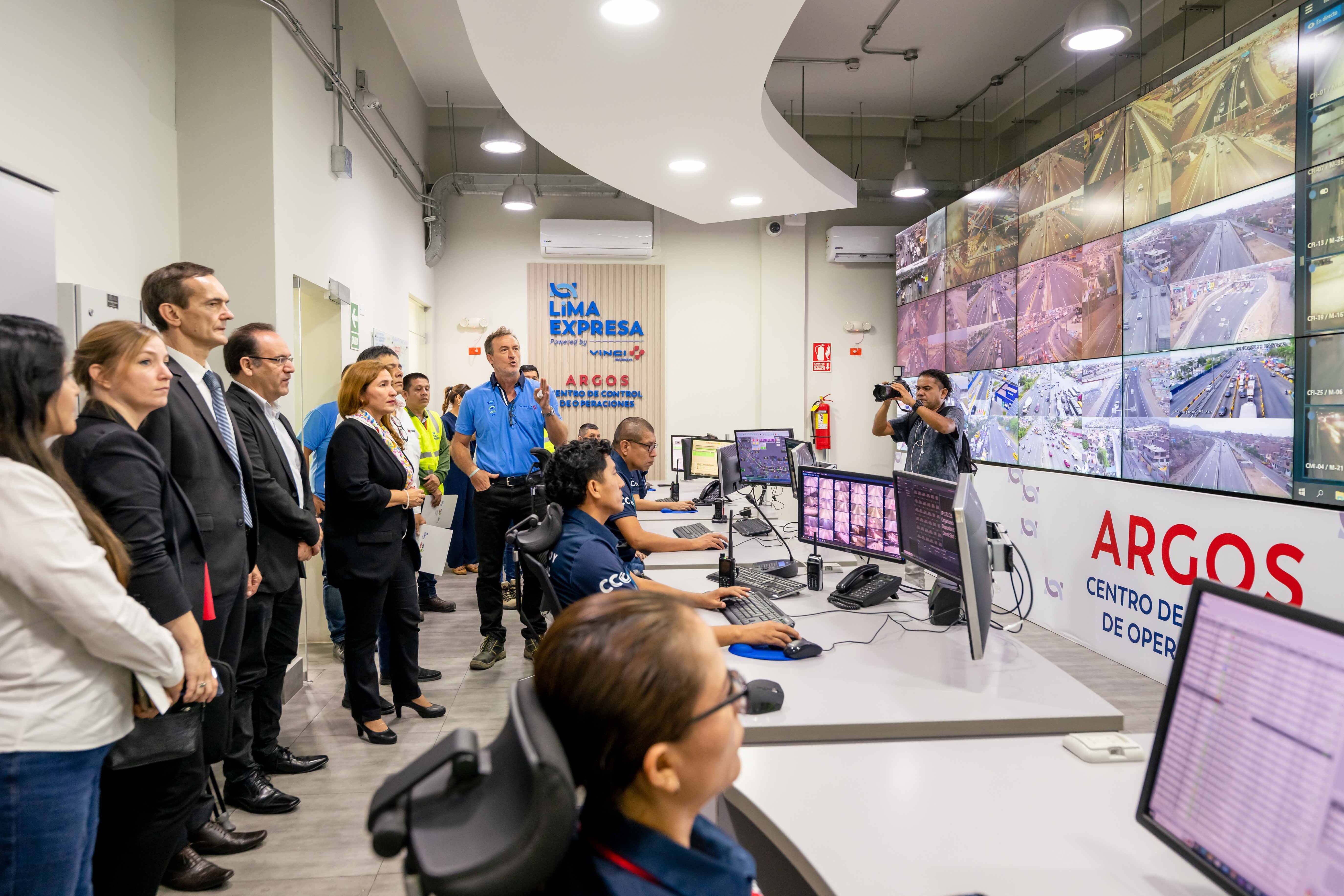 New Control Center Operations LIMA EXPRESA.jpg.jpg