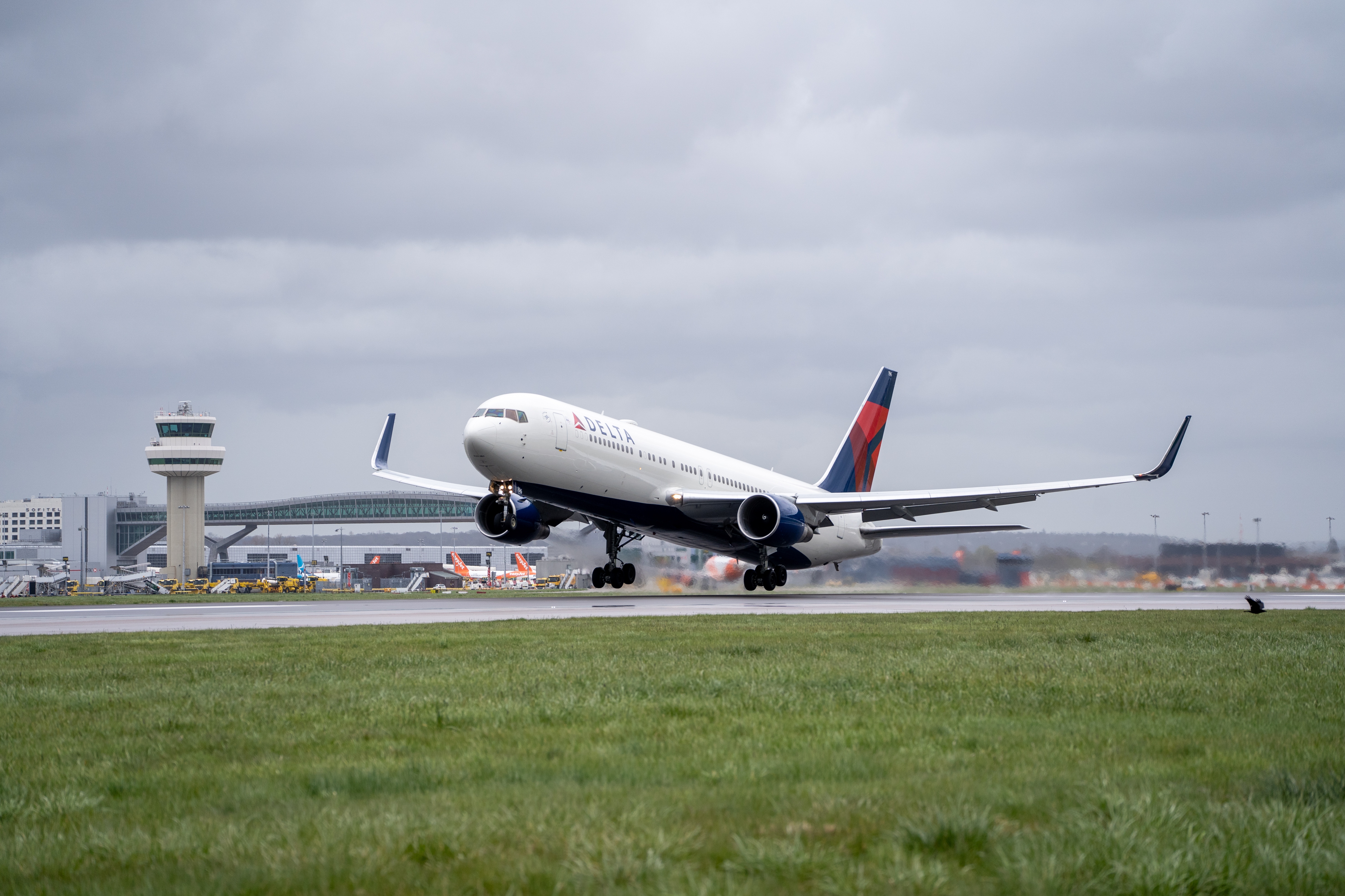 Delta aircraft.jpg