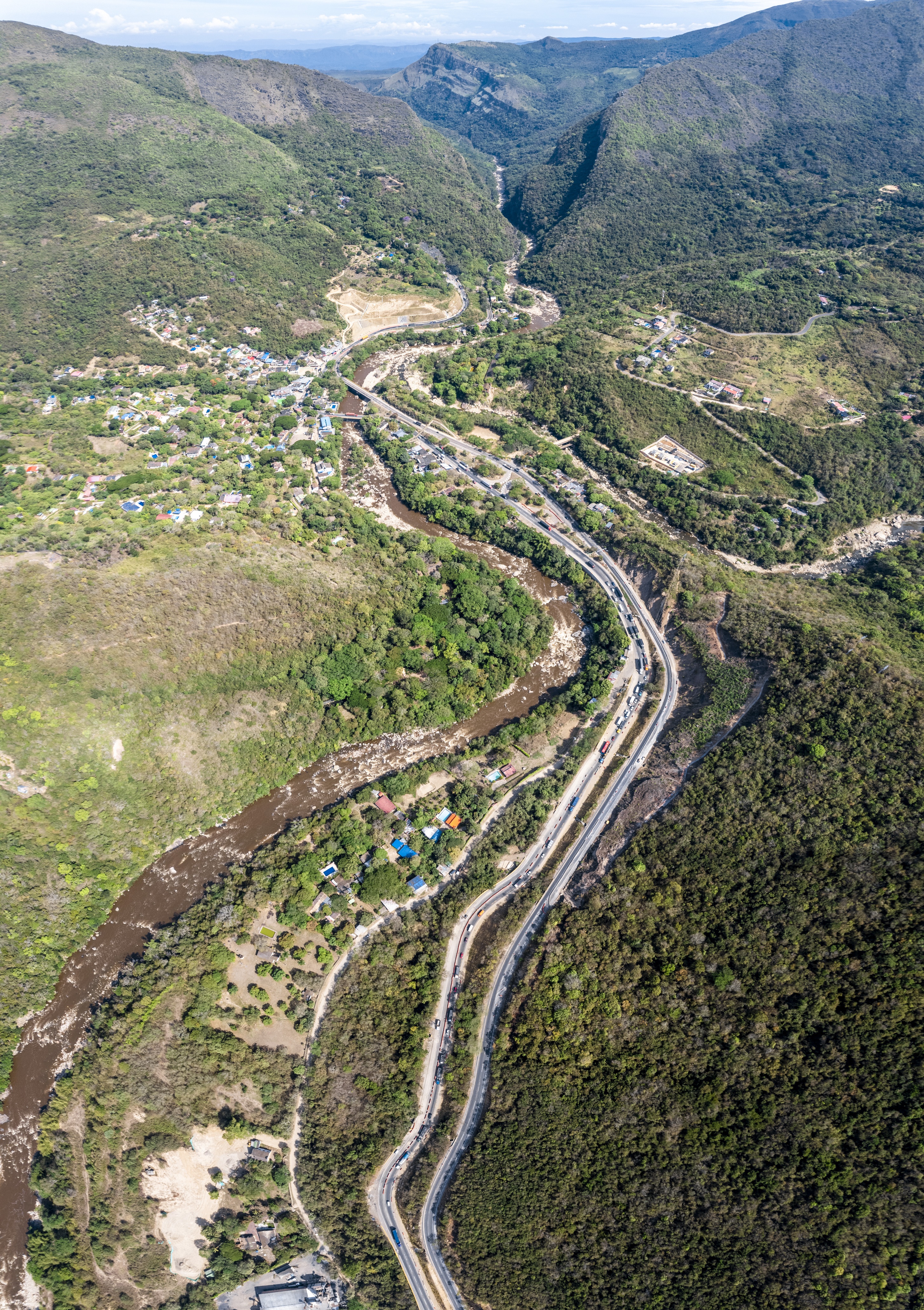 Pr 41-46 Caseríos Boquerón  e ingreso Pandi.PANO0001-PANORÁMICA.jpg