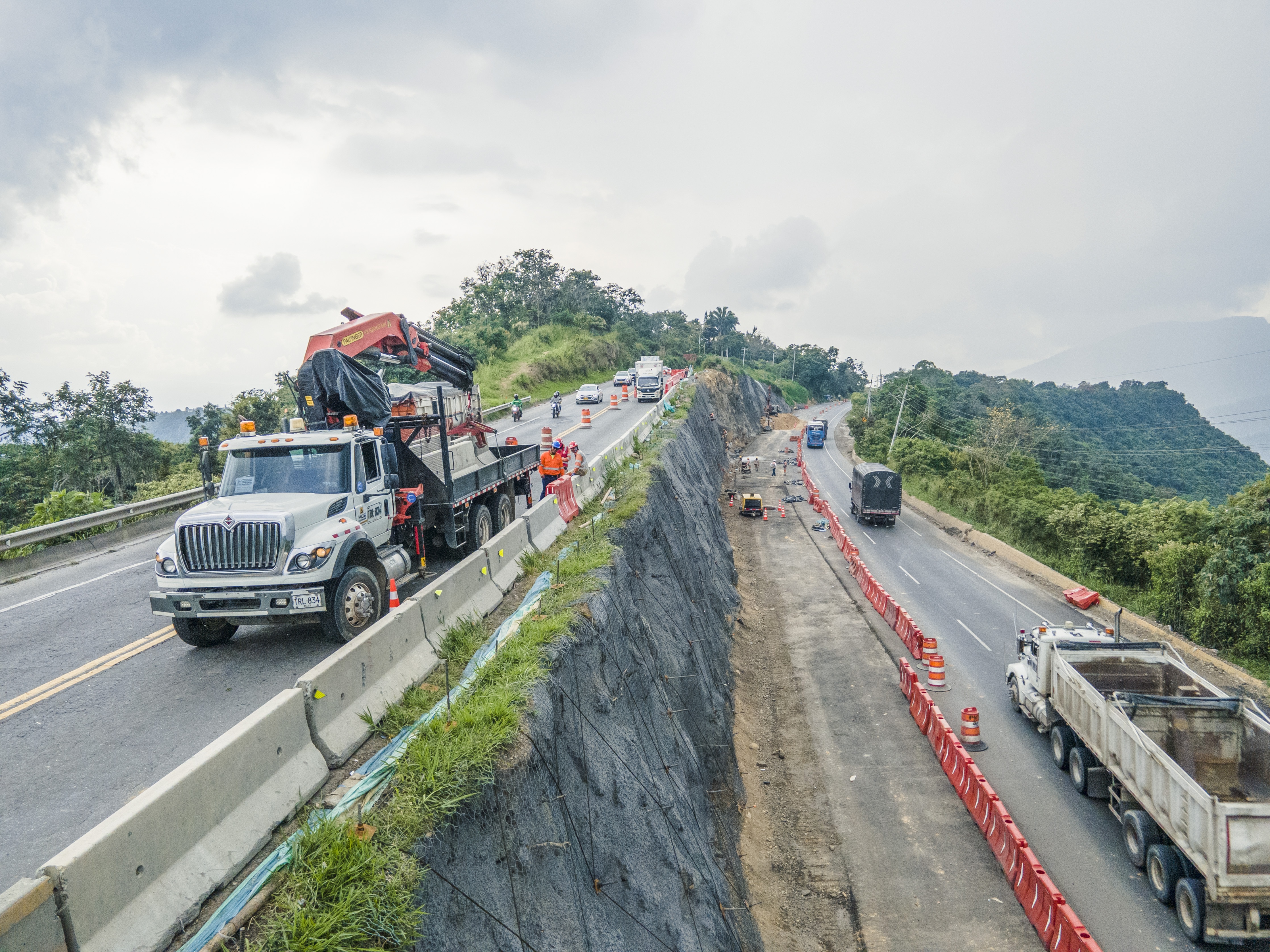 Pr 63- 52 Ampliación tercer carril- Chinauta-DJI_0332.jpg