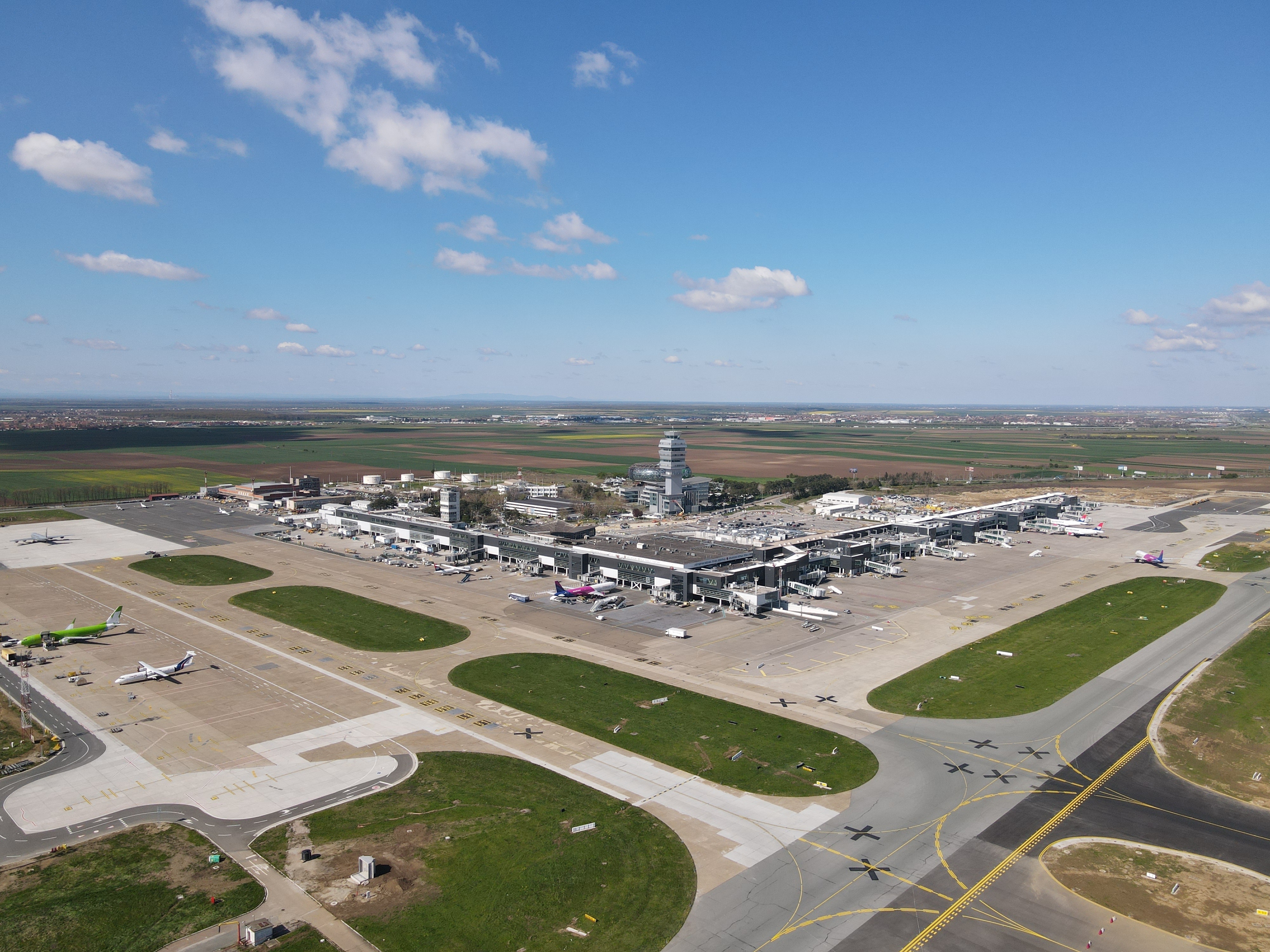 VINCI Airports_Belgrade airport_ Airside overview_Luka Filipovic.jpg