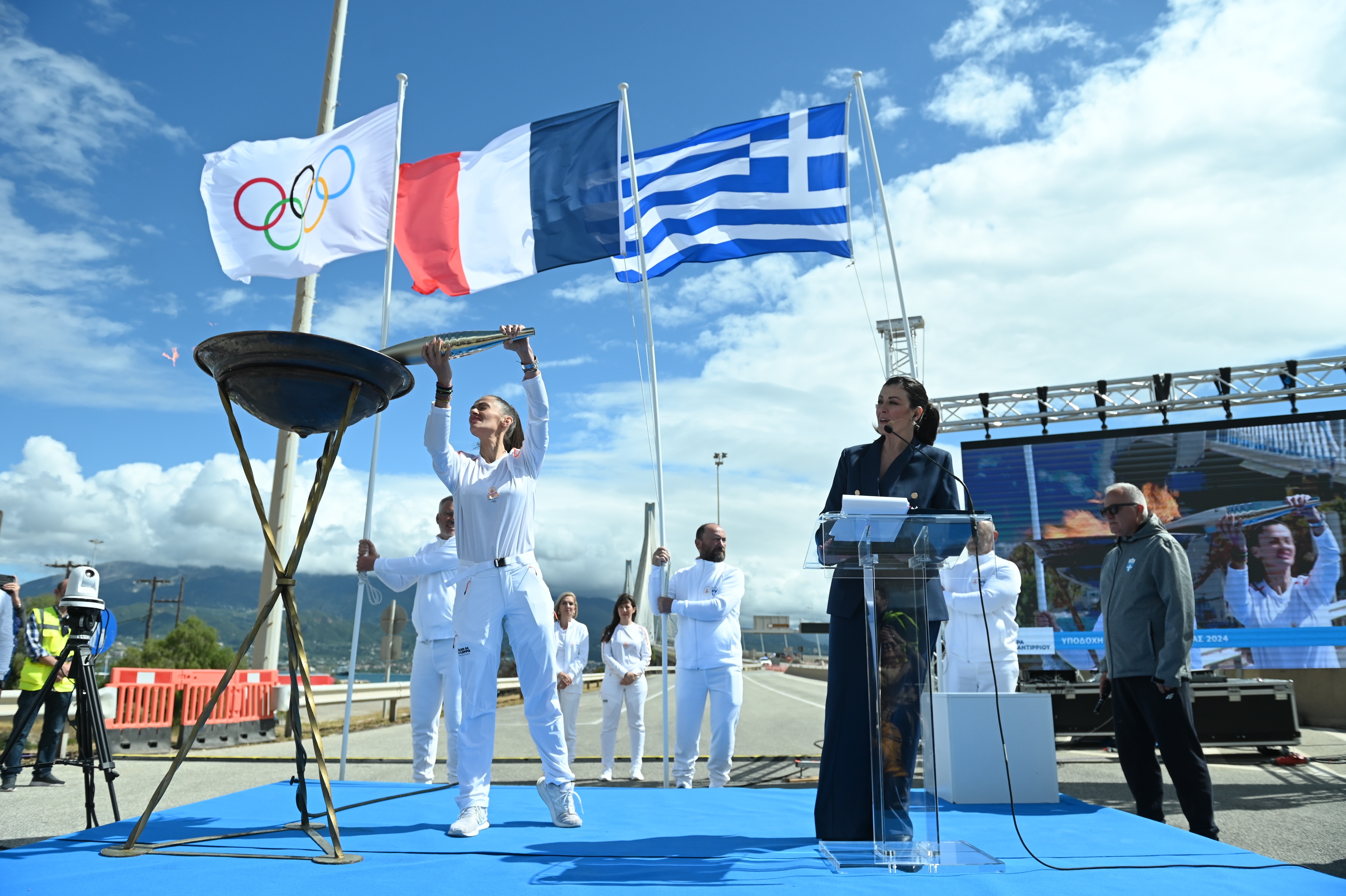 Rio-Antirrio Bridge_Olympic Torch_VINCI Concessions.jpeg