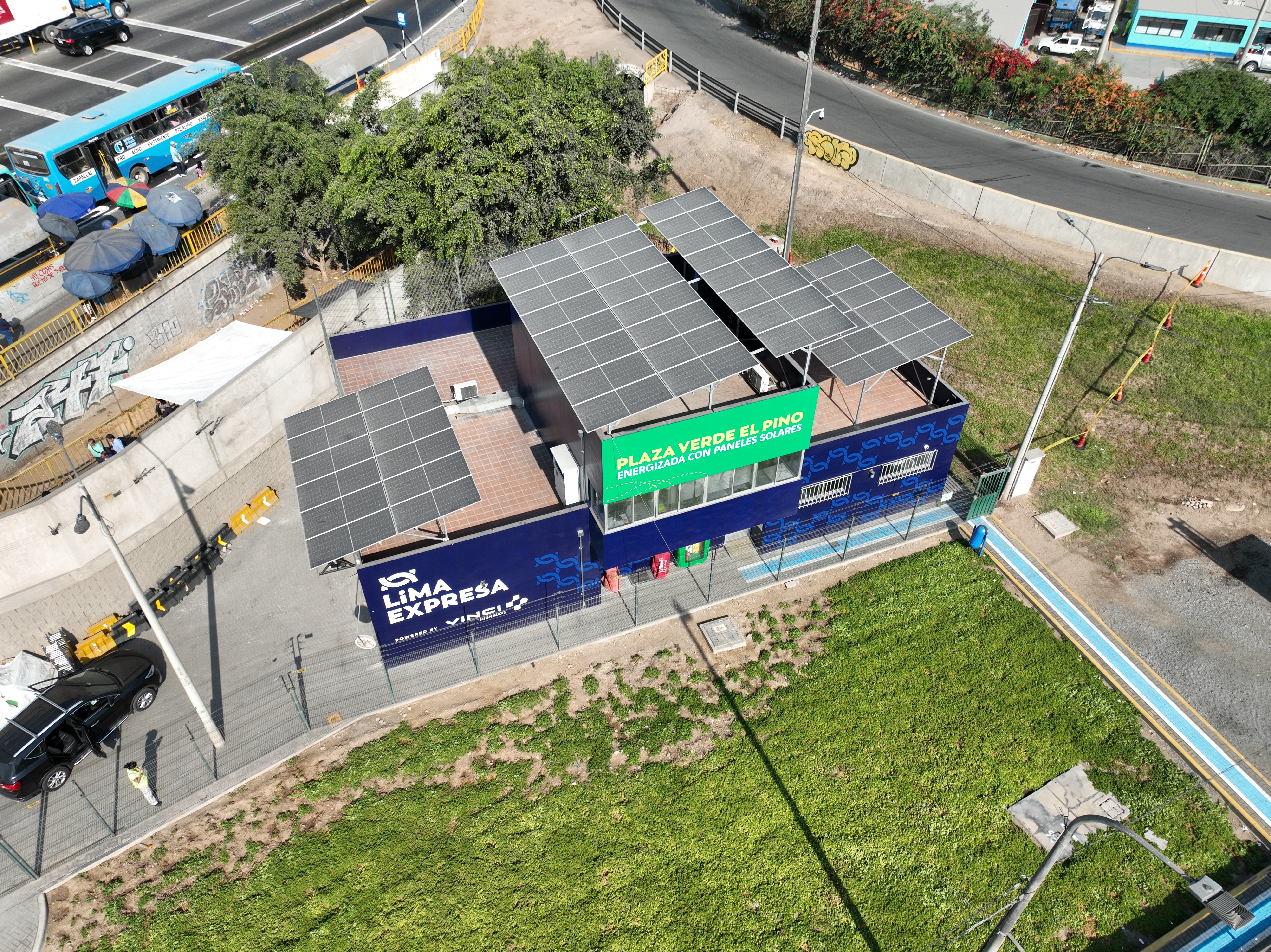 Lima Expresa_solar panels_VINCI Highways