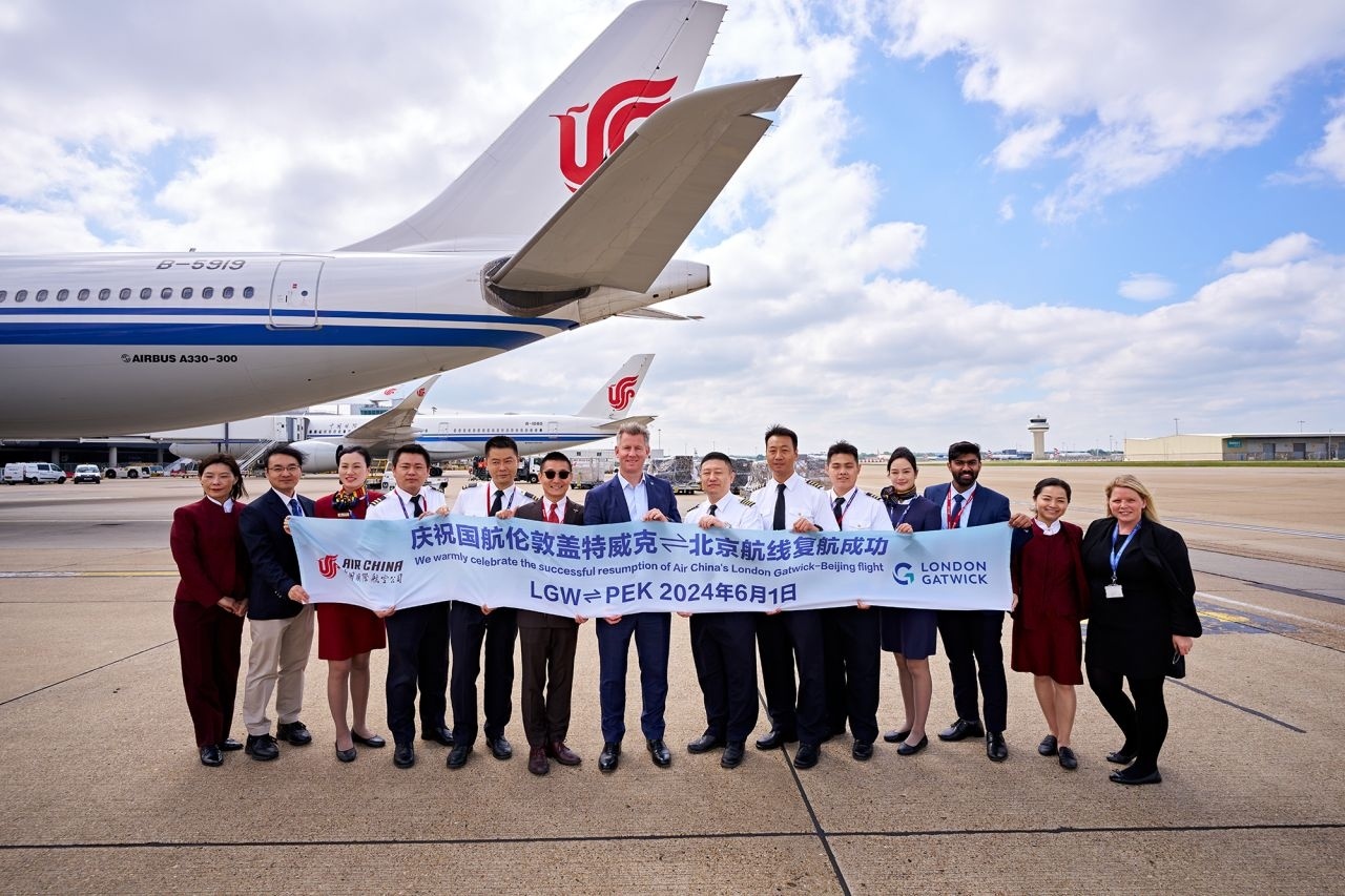 AirChina_LondonGatwick_VINCIAirports.jpg