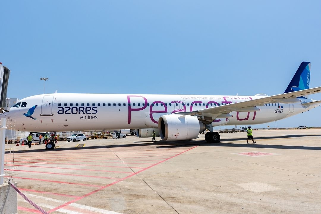 Airbus A321_Portugal_VINCI Airports