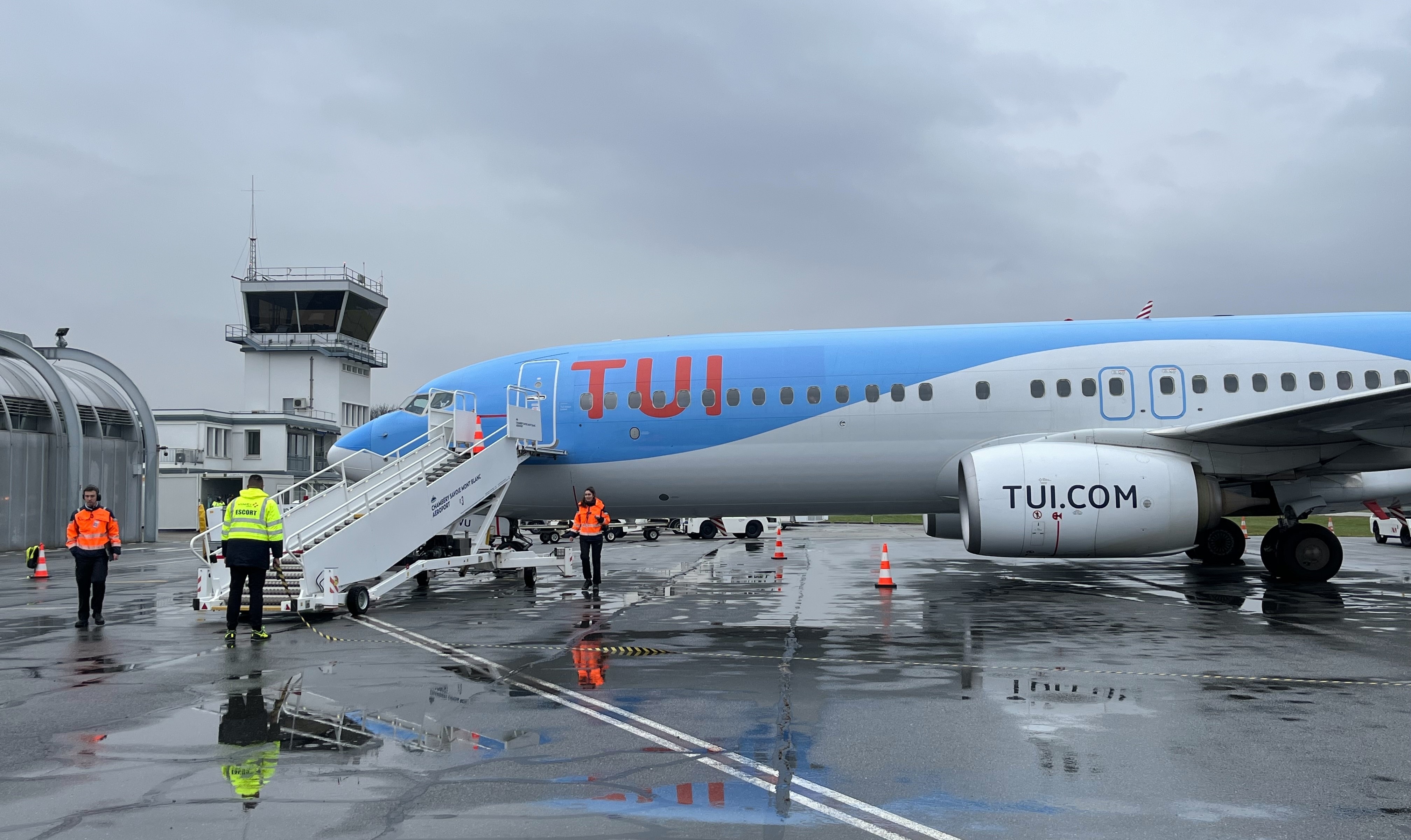 Aéroport Chambéry Savoie Mont Blanc_vol TUI_VINCI Airports.JPG
