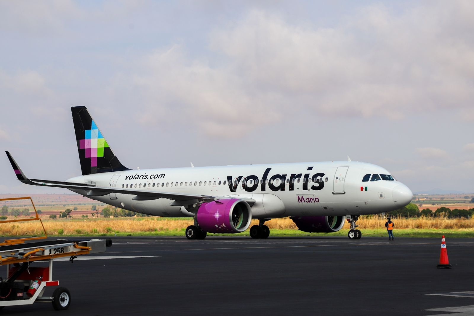Avión Volaris.jpeg