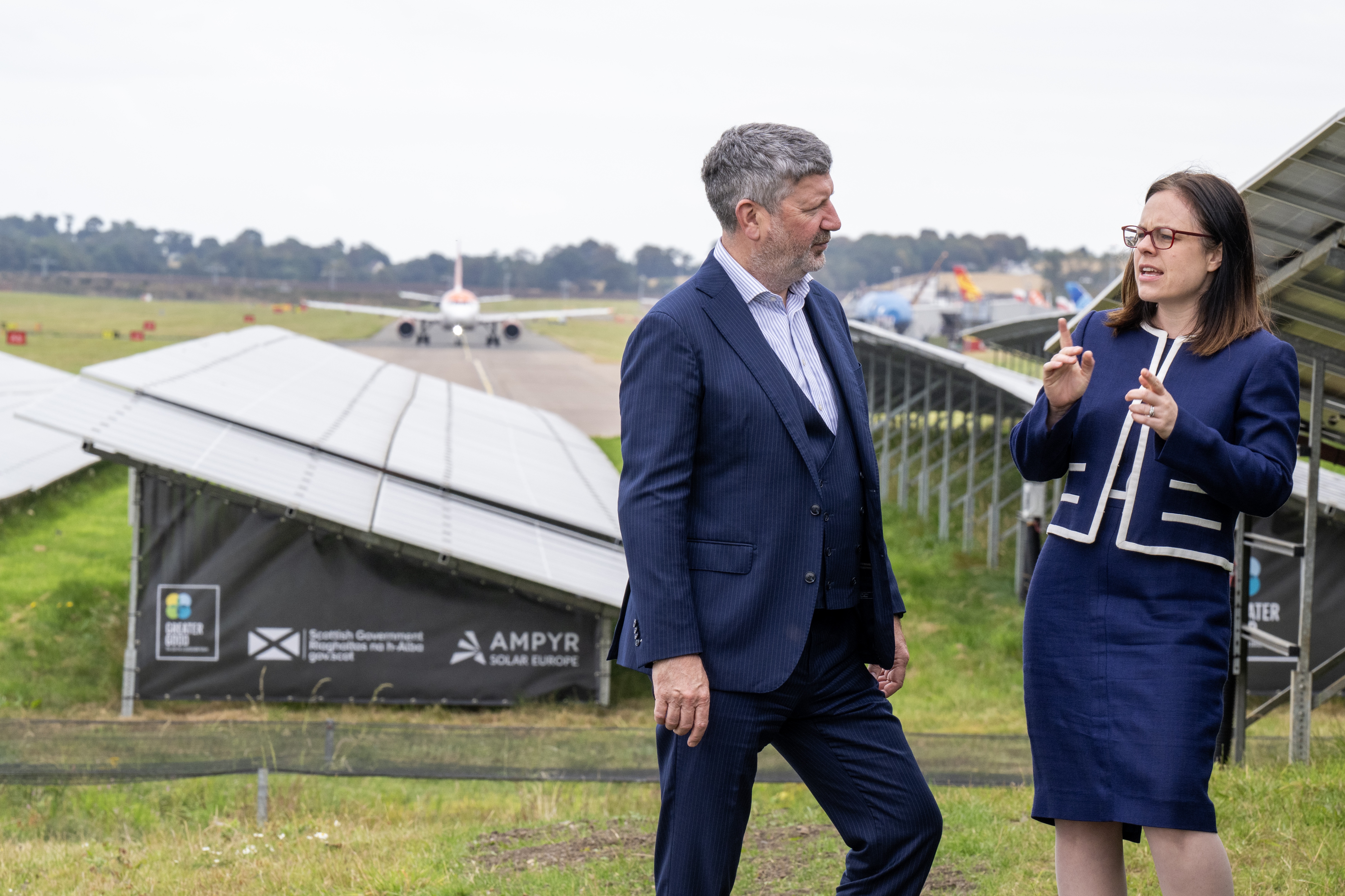 Solar farms_Edinburgh airport_UK_VINCI Airports