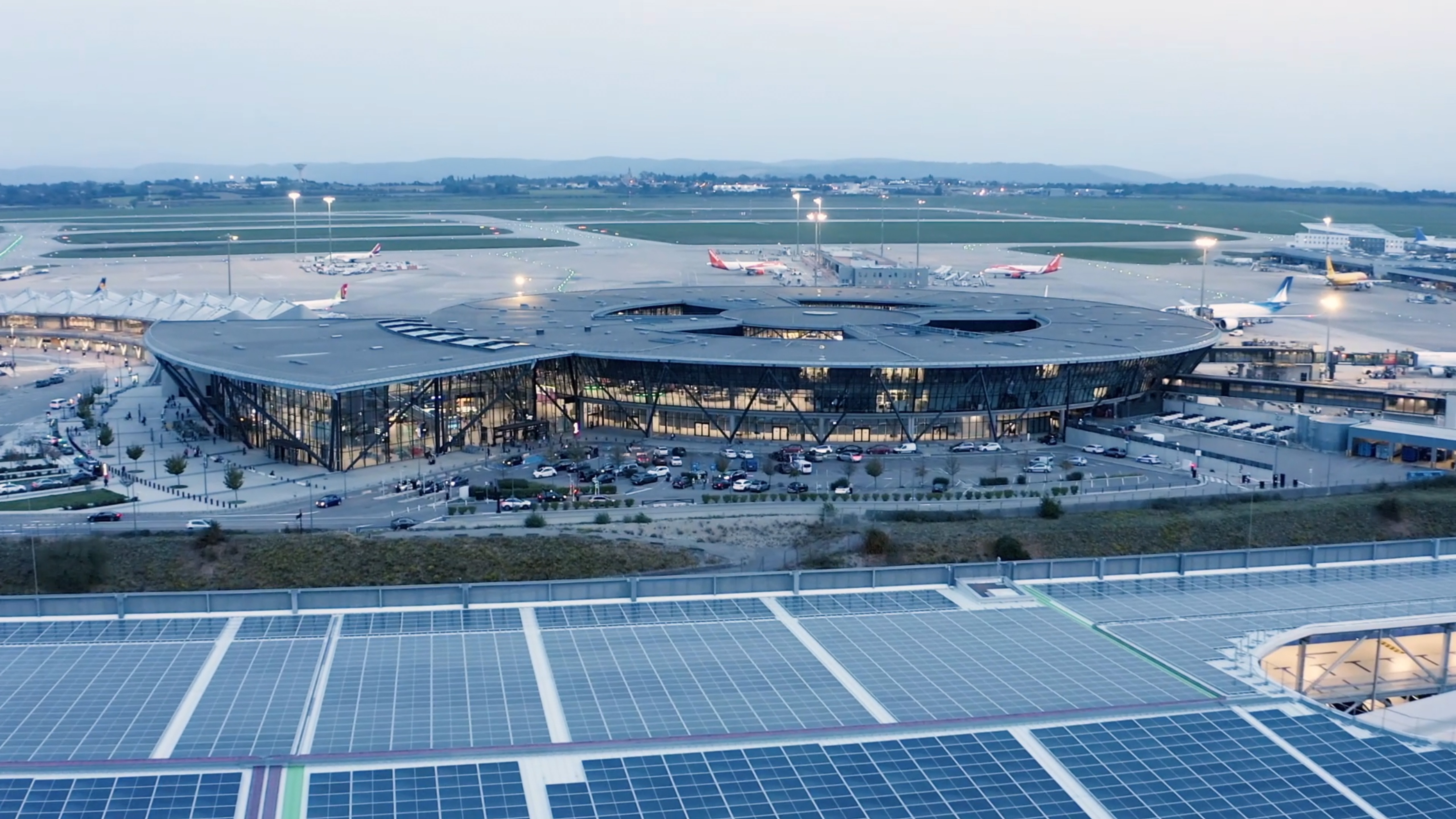Lyon-Saint Exupéry_ACA5_VINCI Airports.jpg