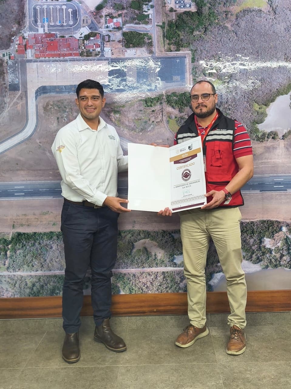 AZIH CALIDAD AMBIENTAL 001.jpg