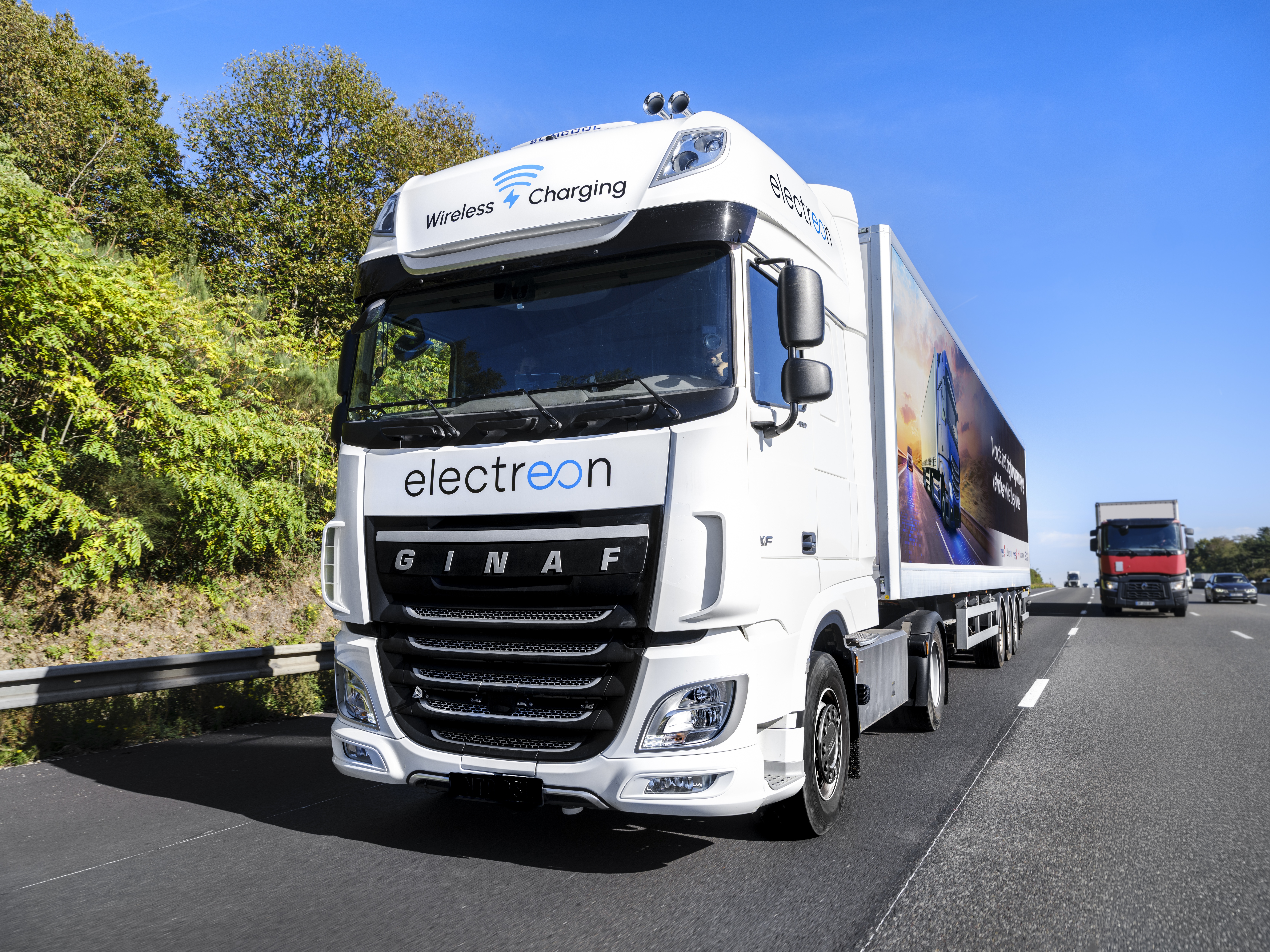 Charge as you drive_France_VINCI Aurotoutes