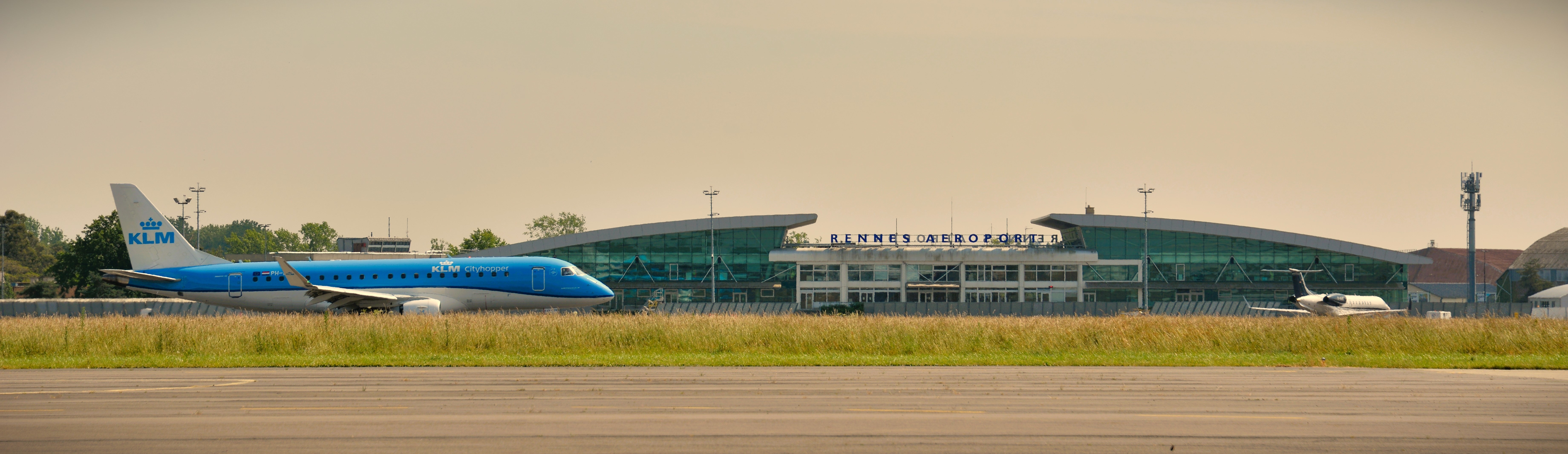 Rennes Bretagne Airport_3.JPG