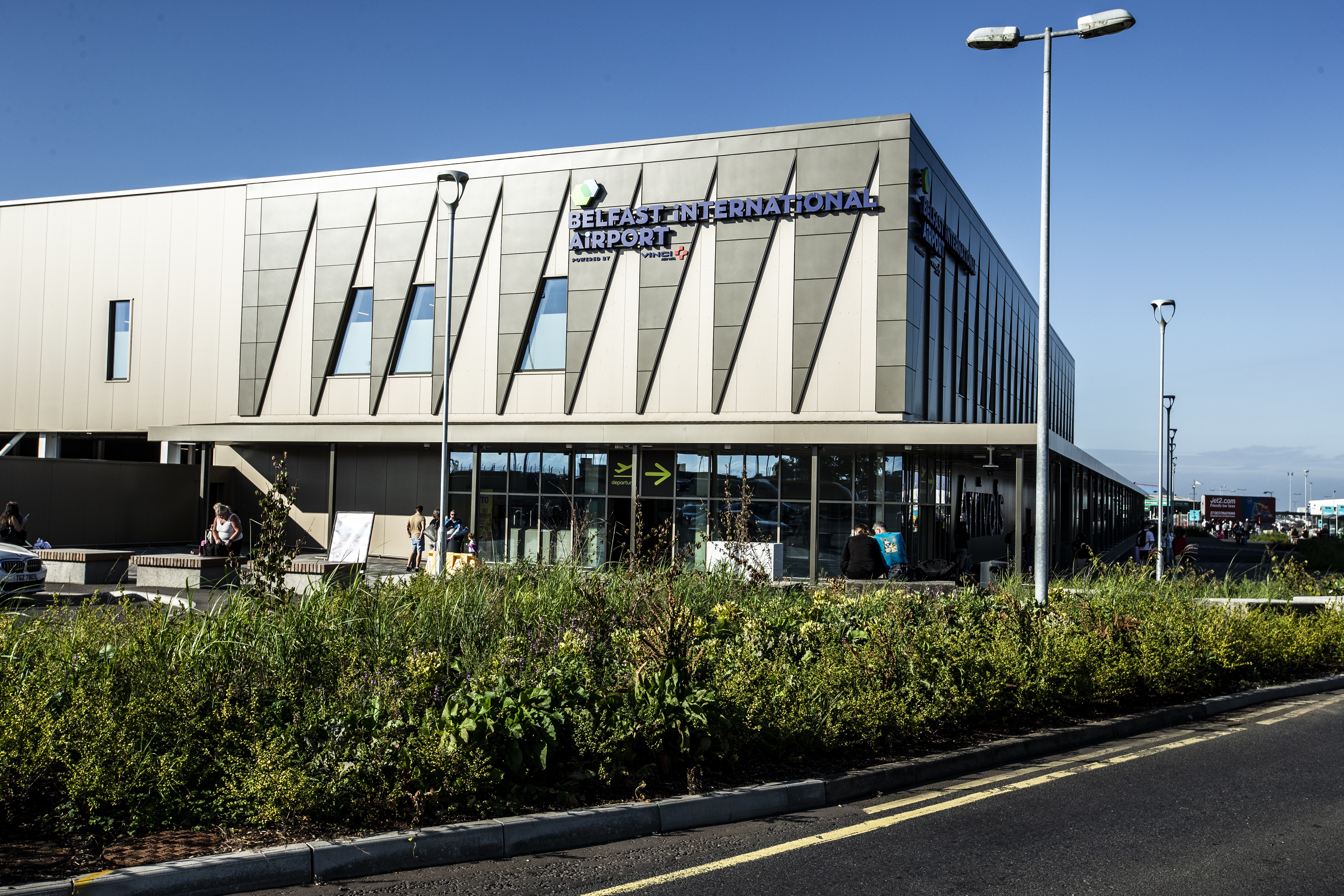 Belfast International Airport_2.jpg