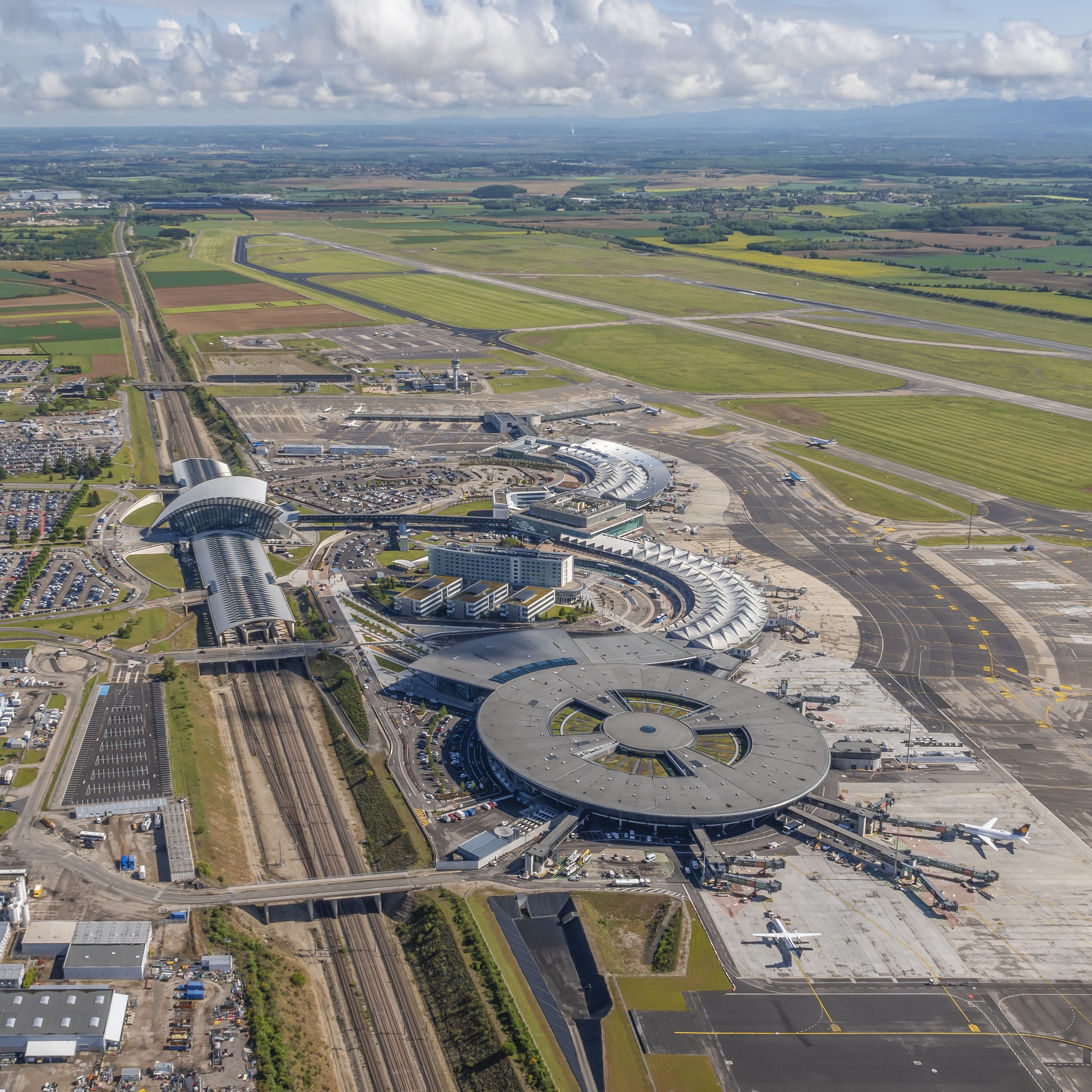 Lyon Saint Exupéry Airport_1.jpg