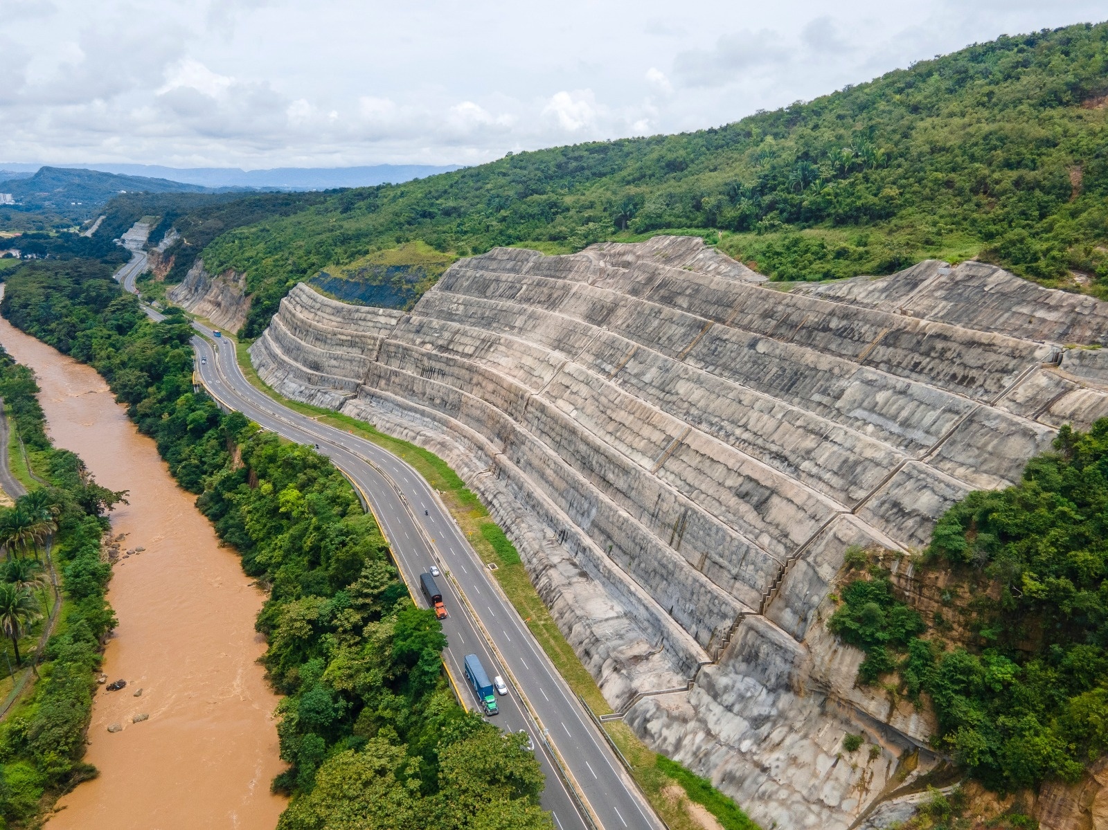 Vía Sumapaz SS 2.jpeg