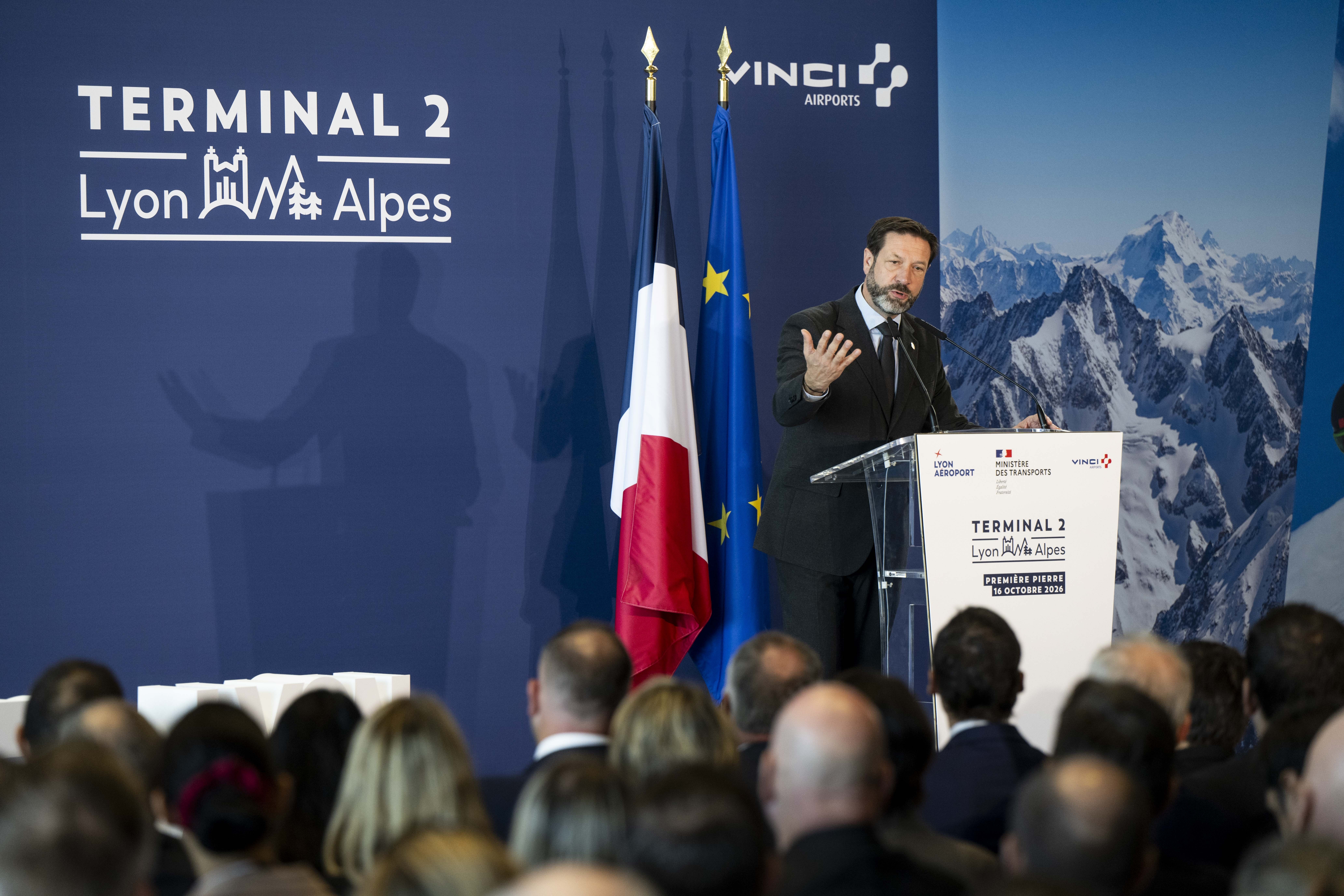 VINCI Airports_Lyon Aéroport 1ère pierre T2 019©G PERRET.jpg