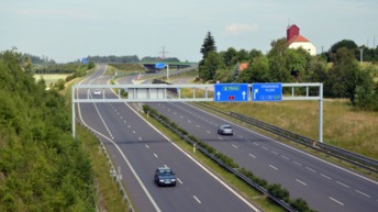 Le groupement constitué de Vinci et Meridiam finalise le montage financier du contrat de PPP de l’autoroute D4 en République Tchèque
