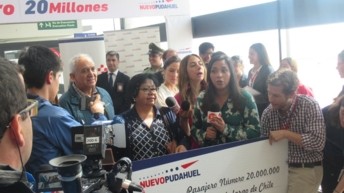 Santiago airport hits 20 million passengers milestone