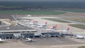 L'aéroport Nikola Tesla de Belgrade est prêt à accueillir les passagers en amont du retour progressif annoncé du trafic commercial