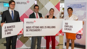 VINCI Airports célèbre les 7 ans de la base Volotea à l’aéroport Nantes Atlantique et le 25 millionième passager transporté par la compagnie