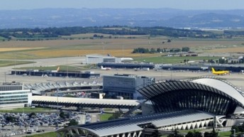 Signature du nouveau pacte d’actionnaires suite à l’acquisition par VINCI Airports, la Caisse des Dépôts et Crédit Agricole Assurances de 60% d’Aéroports de Lyon