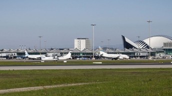 Le consortium composé de VINCI Airports, la Caisse des Dépôts et Crédit Agricole Assurances va acquérir 60% du capital d’Aéroports de Lyon (ADL)