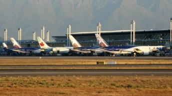Publication du décret d'adjudication de la concession de l'aéroport international de Santiago du Chili