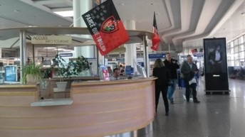 Les aéroports VINCI Airports aux couleurs des clubs finalistes de la Coupe d’Europe de Rugby accueillent 2 350 supporters