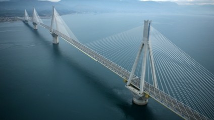 VINCI Concessions increases its majority stake in the concession for the Rion–Antirion Bridge in Greece