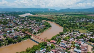 Nueva medida de control al paso de vehículos pesados por el puente Mariano Ospina