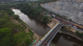 El nuevo puente de Tolemaida ya está en operación para los usuarios de la VÍA BOGOTÁ- GIRARDOT