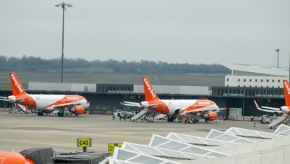 VINCI Airports celebrates the 15th anniversary of the easyJet base at Lyon airport