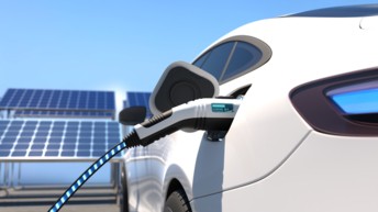 Mobilité électrique : TotalEnergies et Aéroports de Lyon déploient plus de 800 points de recharge électrique sur les parkings de l’aéroport Lyon-Saint Exupéry