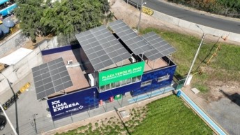 Lima Expresa lanza una nueva fase de producción de energía solar para la operación de sus vías