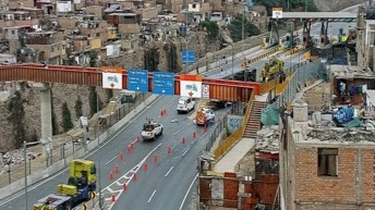 Lima Expresa realiza cierre parcial en la vía expresa Línea Amarilla por volcadura de camión