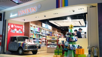 London Gatwick showcases best of British at opening of Discover London