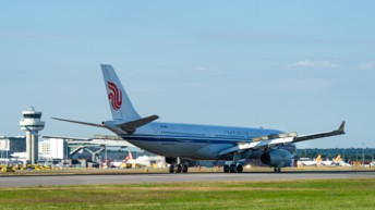 London Gatwick builds on China network momentum with new Air China service to Chengdu