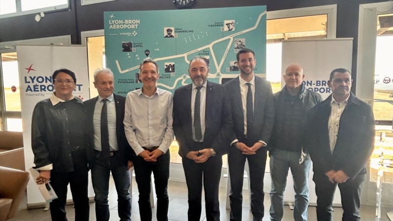 L'Aéroport Lyon-Bron, géré par VINCI Airports, inaugure le nommage de ses rues en hommage à l'histoire de l'aviation et à ses pionniers