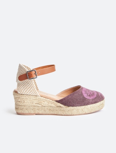 Shop Linen