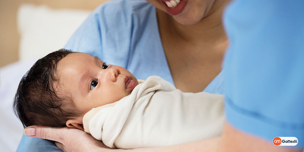 Normal Delivery: Stages, Symptoms, Risk and Treatment