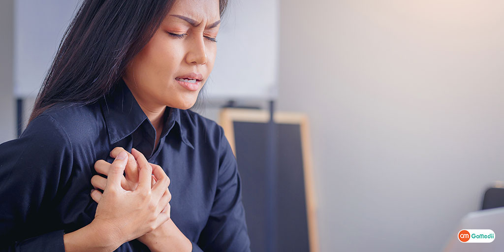 Still Confused About Why You Have Chest Pains? Know The Reasons