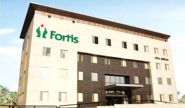 Spine Decompression And/Or Fusion Surgery Hospital In Mumbai
